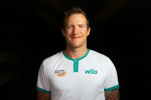 Porträt eines Mannes im Rudertrikot