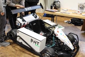 Eines von vielen Exponaten: Elektro-Kart im BHT-Design 