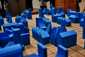 Architekturmodelle von Häusern.