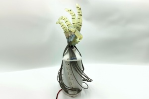 Foto einer robotischen Hand.