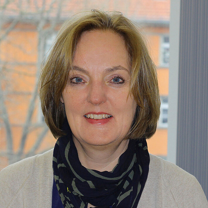 Portraitbild einer Frau.