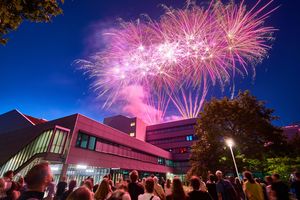 Feuerwerk auf dem BHT-Campus in der Langen Nacht der Wissenschaften