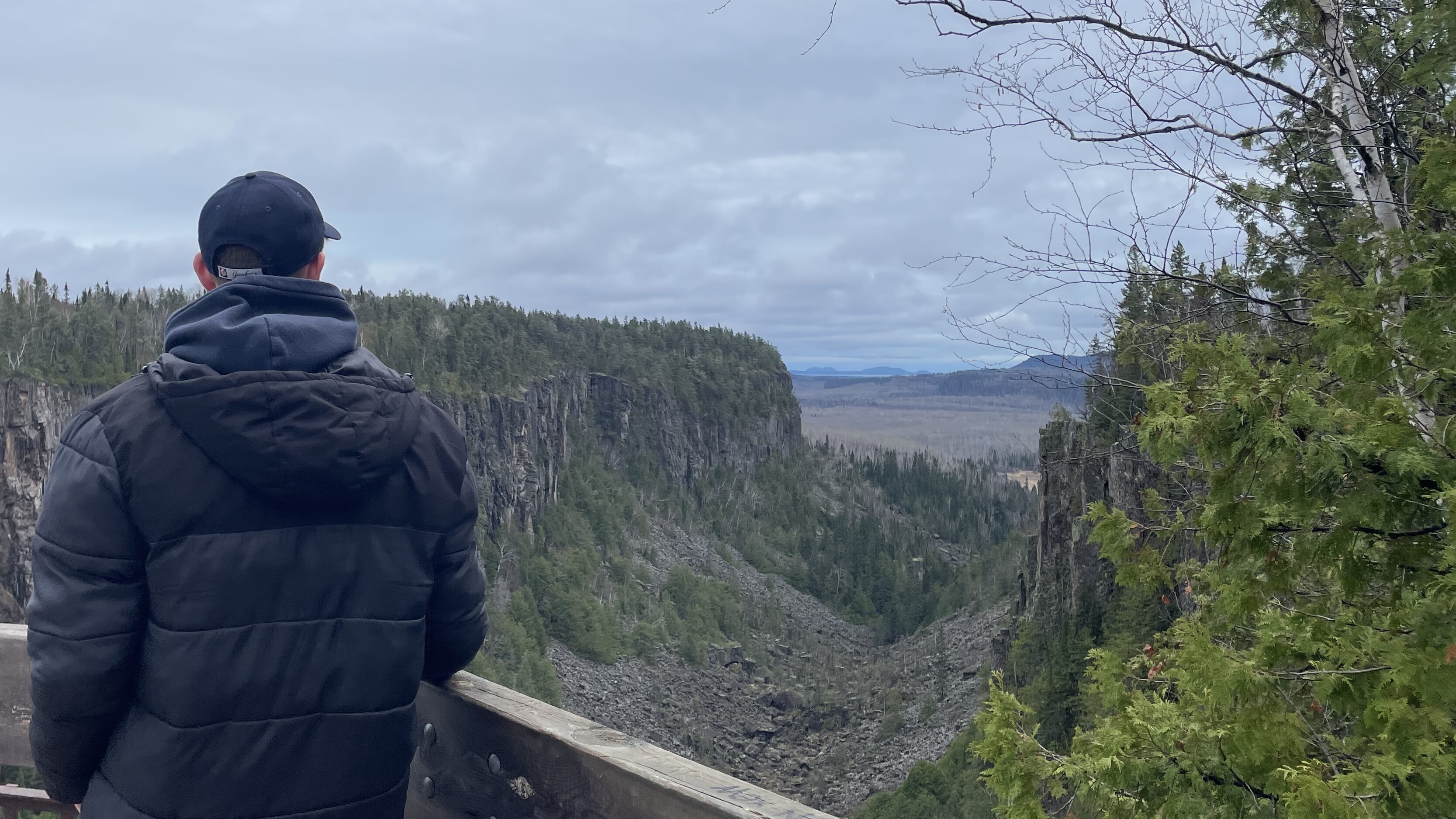 Junger Mann in Kanada