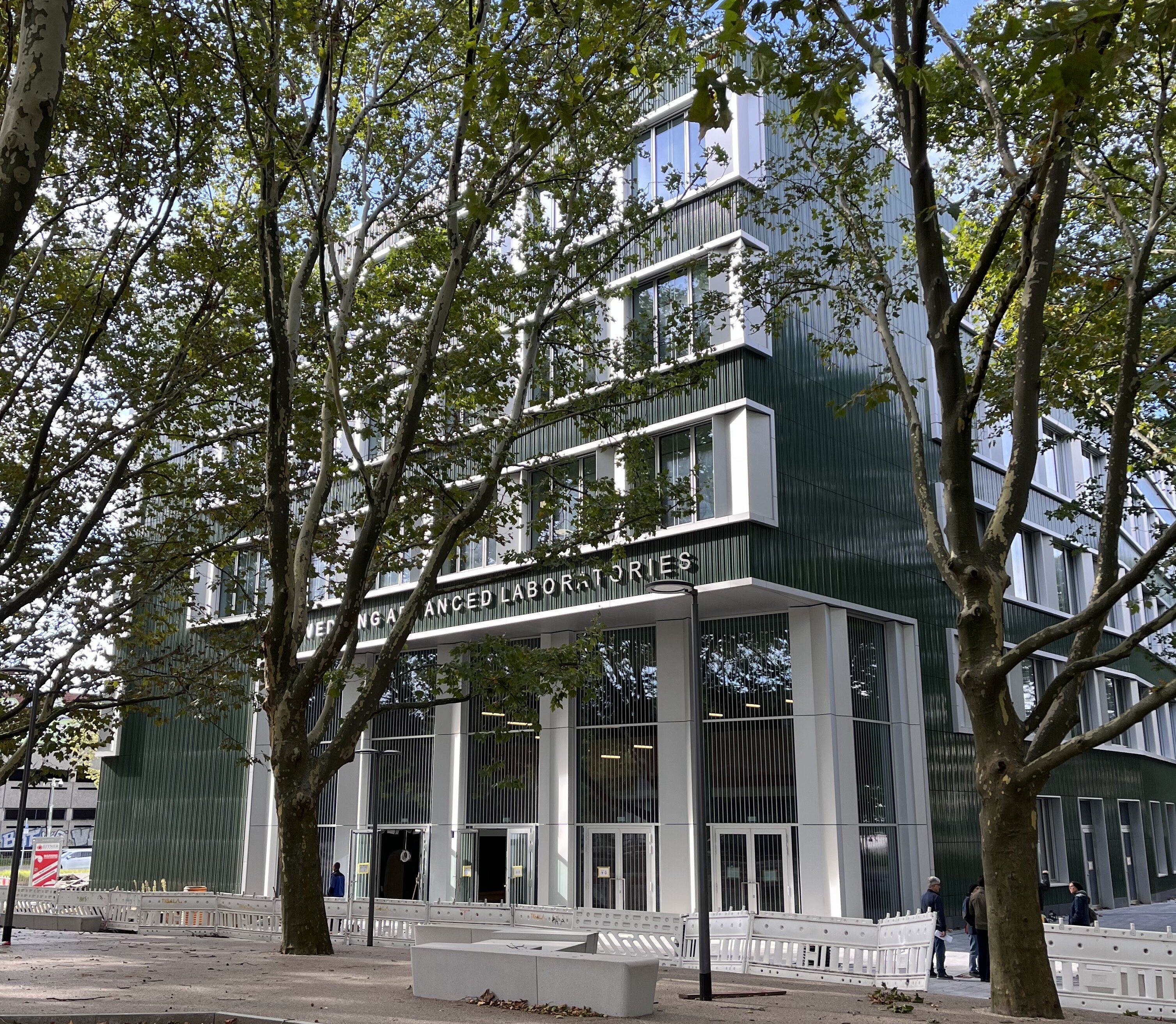 Eingangsbereich des Gebäudes WAL (Wedding Advanced Laboratories) der BHT