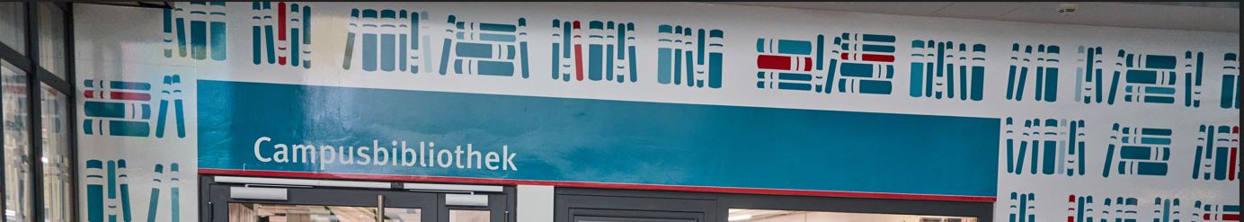 Schild über dem Eingang, Aufschrift "Campusbibliothek"