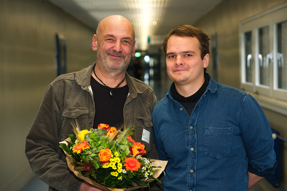 Prof. Ralph Hillbrand