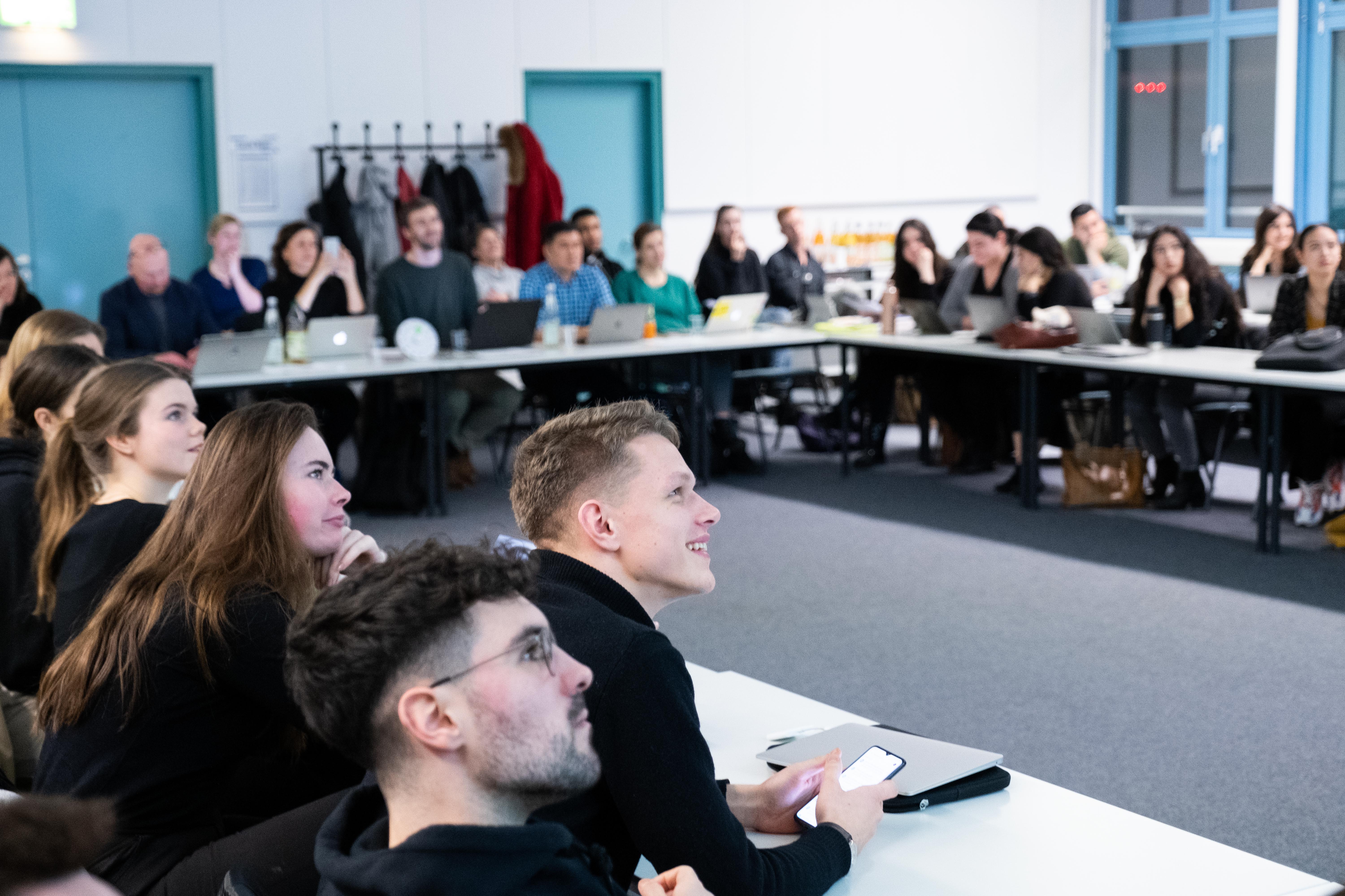 Pitching-Event im Modul „Agile Project Management“ im Studiengang BWL Digitale Wirtschaft