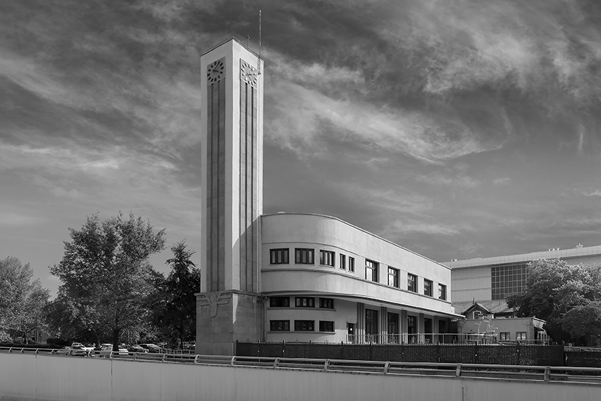 Empfangsgebäude des Bahnhofs in Ankara